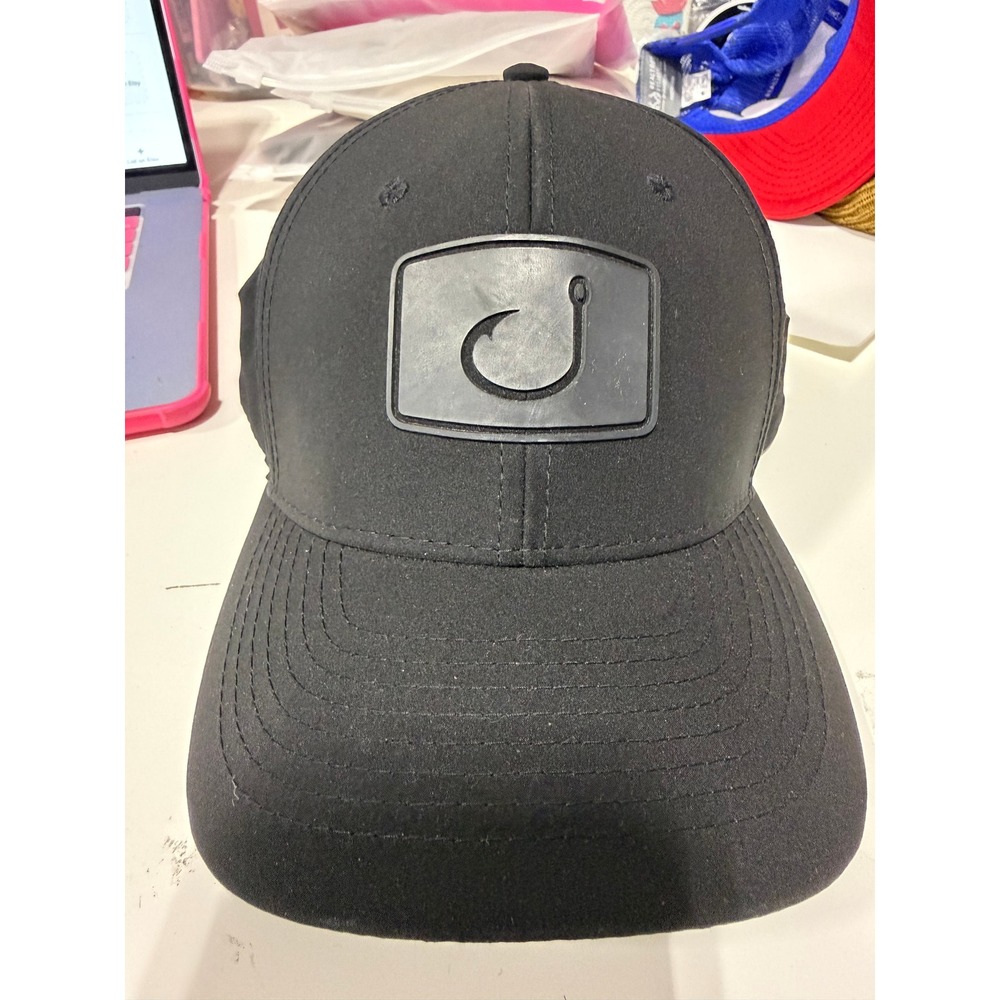 AVID Pro Performance Snapback Hat Mens OSFA Black NWT Fishing Hook AVH500 Cap
